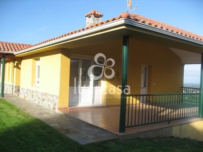 Chalet en venta en Cudillero, Alrededores Cudillero, con 3 dormitorios, 3 baños, 5 plazas de garaje, trastero, terraza y terreno