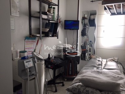 Lonja en alquiler en Abanto, Abanto, con baño