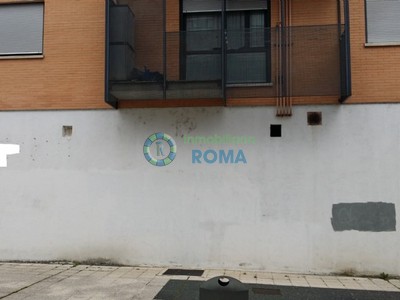 Local en alquiler en Vitoria, Lakua