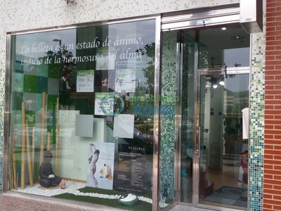 Local en venta en Vitoria, Lakua