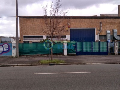 Pabellón en venta en Vitoria, Gamarra