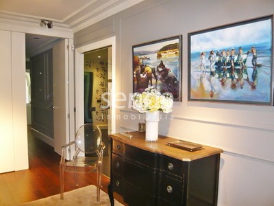 Piso en venta en Vitoria, Uleta, con 5 dormitorios, 3 baños, 2 plazas de garaje, trastero y terraza