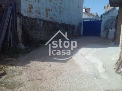 Solar en venta en Fernan Nuñez, Cerca De La Zona Comercial