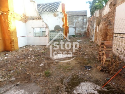 Solar en venta en Fernan Nuñez, Cerca Del Centro