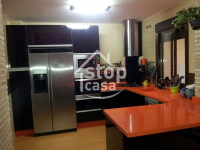 Casa en venta en La Victoria, La Victoria, con 3 dormitorios, 2 baños, aseo, plaza de garaje y trastero