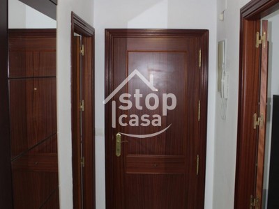 Piso en alquiler en Fernan Nuñez, Casco Antiguo, con 2 dormitorios y baño