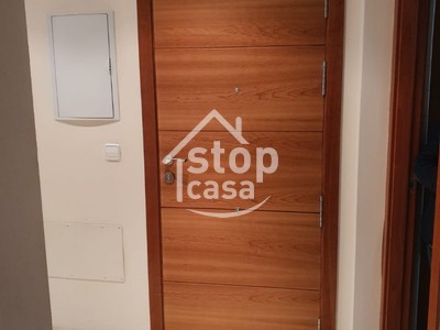 Piso en venta en Fernan Nuñez, En El Centro, con 3 dormitorios, 2 baños, plaza de garaje, trastero y 3 balcones