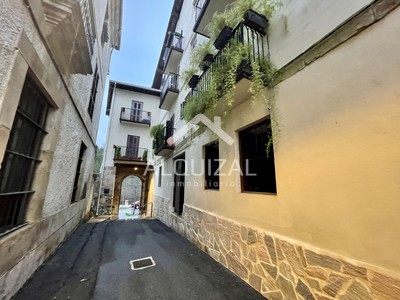 Locales en venta en Segura, Lardizabal, con baño