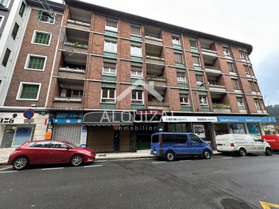 Trastero en venta en Beasain, con 1 dormitorio y baño