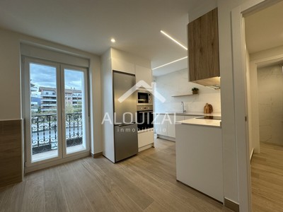 Piso en venta en Beasain, Jose Miguel Iturrioz, con 3 dormitorios, 2 baños y 2 balcones