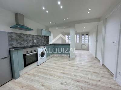 Piso en alquiler opción a compra en Beasain, con 2 dormitorios y baño