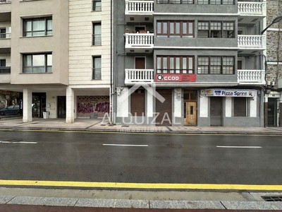 Locales en venta en Beasain, con baño