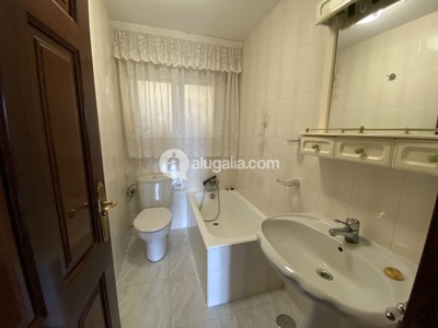 BAÑO PLANTA ALTA