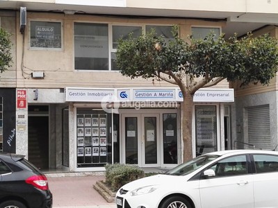 Entreplanta en alquiler en Burela, Centro, con baño