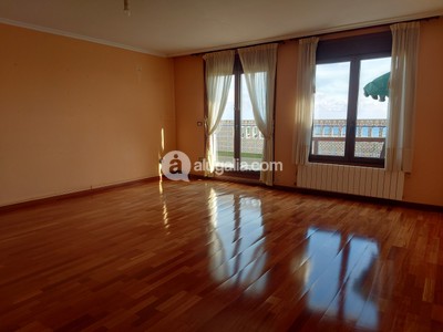 SALÓN COMEDOR