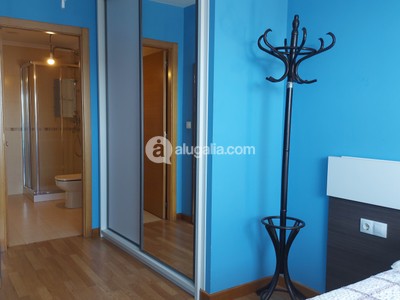 ARMARIO EMPOTRADO Y BAÑO