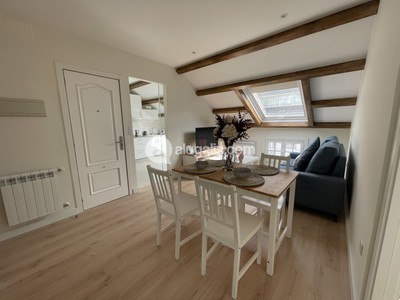 Apartamento en alquiler en Burela, Avda Arcadio Pardiñas, con 3 dormitorios, baño y trastero