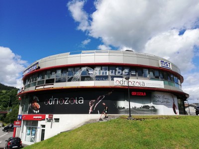 Locales en venta en Azkoitia, San Juan Auzoa. Edificio Axiri, con 4 plazas de garaje