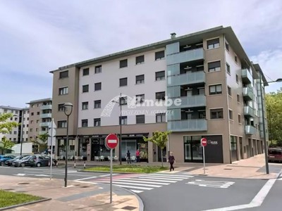 Piso en venta en Azpeitia, Loiolako Inazio Hiribidea, con 3 dormitorios, 2 baños y plaza de garaje