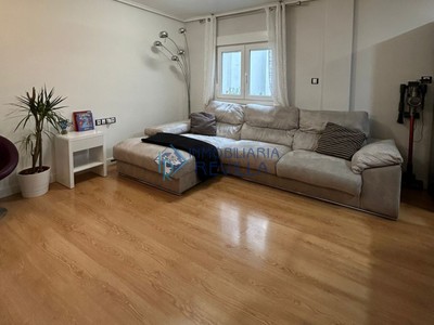 Piso en venta en Portugalete, Repélega, con 2 dormitorios, baño, balcón y terraza