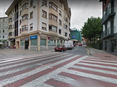 Garaje en alquiler en Algorta, Avda Algorta (medikosta)