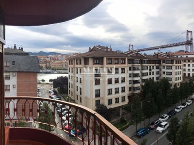 Piso en alquiler en Las Arenas, Santa Ana, con 2 dormitorios, 2 baños, plaza de garaje y terraza