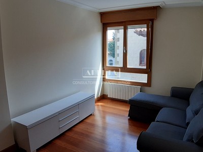 Piso en venta en Algorta, Usategi, con 1 dormitorio, baño, plaza de garaje y trastero