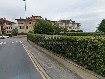 Piso en venta en Algorta, Arrigunaga, con 4 dormitorios, 3 baños, 2 plazas de garaje y terreno