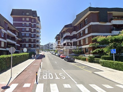 Garaje en alquiler en Algorta, Arene Azpi