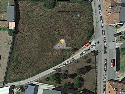 Solar urbano edificable en venta en Chantada, Avenida De Monforte