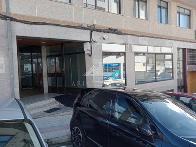Local comercial en alquiler en Chantada, con baño