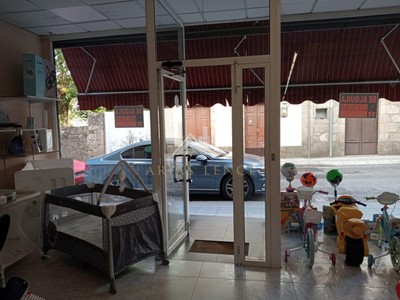 Local comercial en alquiler en Chantada, con aseo