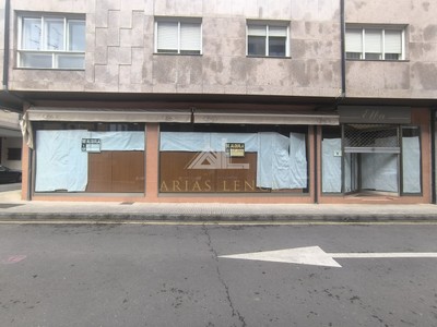 Local comercial en venta en Chantada, con aseo