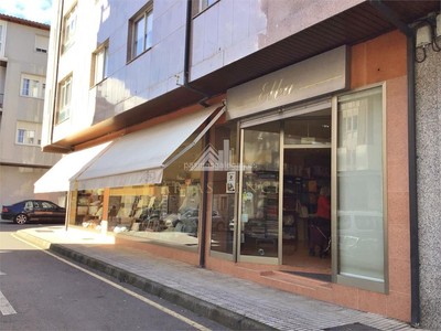 Local comercial en venta en Chantada, con aseo