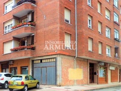 ESQUINA DEL LOCAL