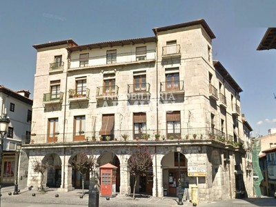 Locales en venta en Orduña, Plaza De Los Fueros