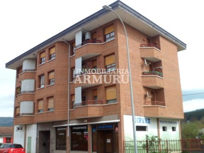 Locales en venta en Amurrio, Bañuetaibar, con baño