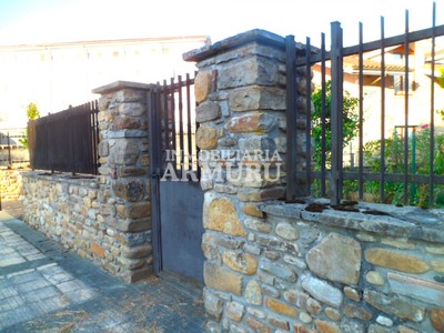 ACCESO PEATONAL
