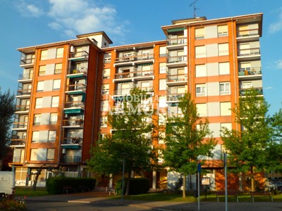 Piso en venta en Amurrio, Mendiko, con 3 dormitorios, baño y 2 terrazas
