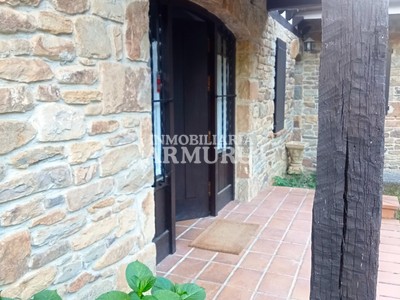 Puerta entrada