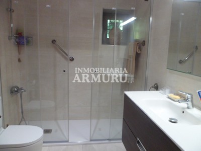 Baño con ducha