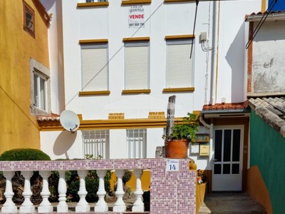 Apartamento en venta en Vilasantar, con 2 dormitorios y baño