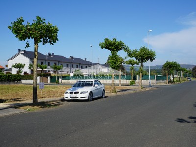 Solar en venta en Melide