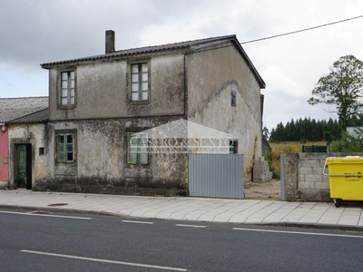 Casa para restaurar en venta en Boimorto