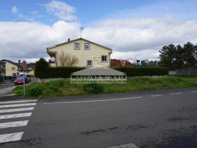 Solar en venta en Melide, Zona Instituto