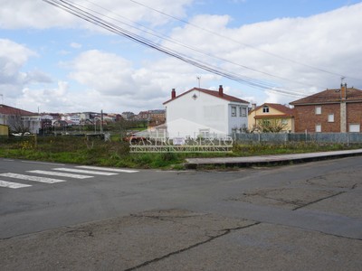 Solar en venta en Melide, Zona Instituto