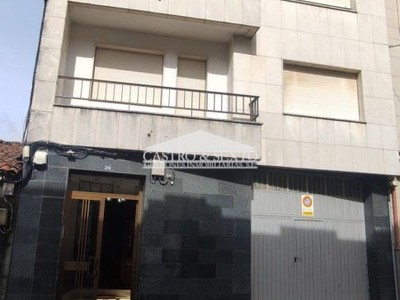 Edificio en venta en Melide, Campo Grande