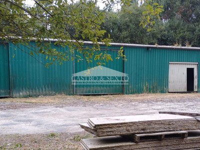 Nave industrial en venta en Melide