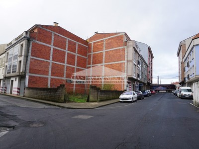 Solar en venta en Melide