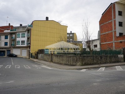 Solar en venta en Melide